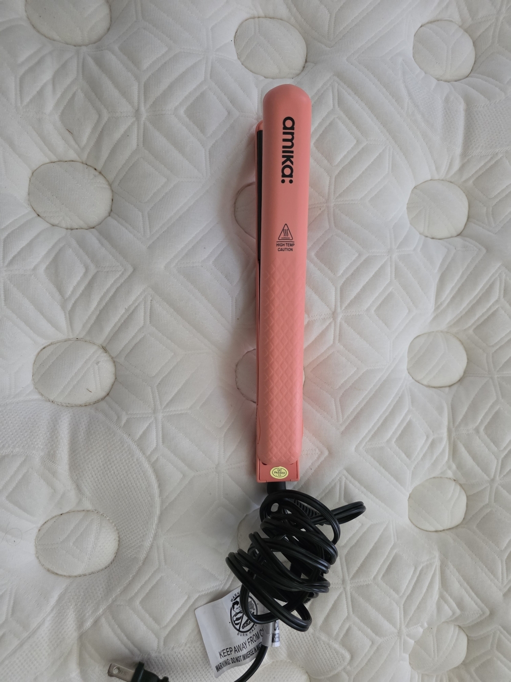amika Pink Mini Hair Straightener
